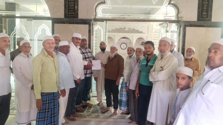 मुस्लिम बांधवांनी ईद सणाच्या निमित्ताने गोवंश हत्या करू नये, शरीफ भालदार…