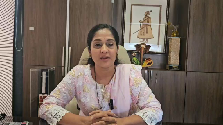 मंत्री नितेश राणेंसोबत चित्रा पाटीलांची प्रलंबित प्रश्नांवर चर्चा… मच्छीमारांच्या समस्या सोडवण्यासाठी ठोस उपाययोजनेची मागणी…