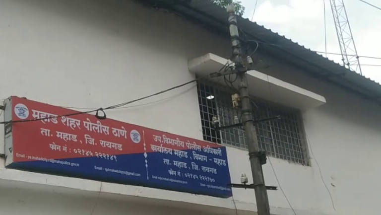 जमिनीच्या वादातून दोघांना मारहाण आणि शिवीगाळ… एका जोडप्याला आठ जणांकडून जीवे मारण्याचा प्रयत्न…