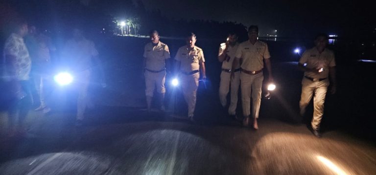 रायगडच्‍या कोर्लई किनारयावरील संशयीत बोटीसंदर्भात महत्‍वपूर्ण खुलासा… ती बोट नसून फलोटींग बोया असल्‍याचे स्‍पष्‍ट…