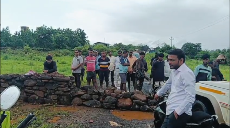 माणगावात बेकायदेशीर खाणीचा थैमान तहसिलदारांचा आदेश धाब्यावर, शेतकऱ्यांची जमीन उद्ध्वस्त, प्रशासन झोपलेले !