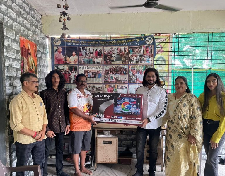 सारा प्रॉडक्शनचे अध्यक्ष राजेश पाटील यांचा वाढदिवस वृद्धाश्रमांना टिव्ही संच, खेळाचे साहित्य, ब्लँकेट देऊन साजरा….