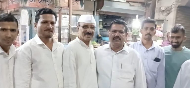 पवारांचा पॉवर शो: बाईक रॅली,वाद्यवृंद आणि शिंदे गटात भव्य प्रवेश…