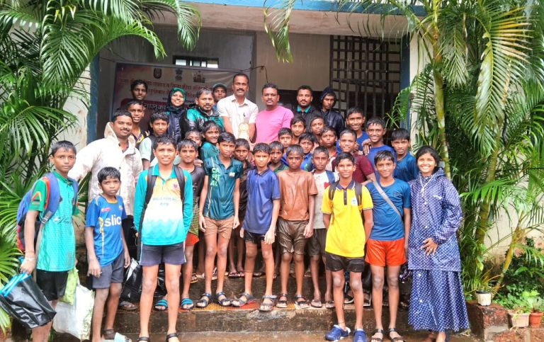 न्यू इंग्लिश स्कूल वलंग विद्यालयास खो- खो स्पर्धेत तालुक्यात प्रथम क्रमांक प्राप्त