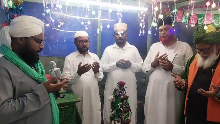 तुपगांव येथे ईद ए मिलाद ऊन नबी उत्साहात साजरी