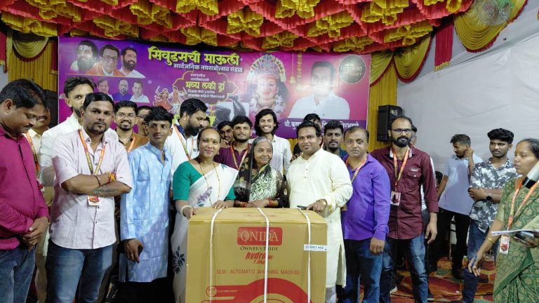 सीवूड्स माऊली सार्वजनिक नवरात्र मंडळाचा उत्सव दणक्यात साजरा… रास-गरबा,नृत्य आणि भव्य बक्षिसांची मेजवानी…सीवूड्स धारावे दणाणले…