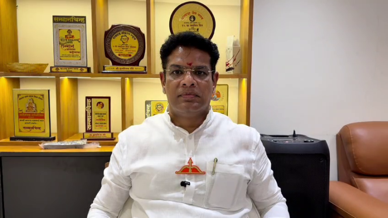 खोपोलीत थेट महायुद्ध! शेंडे vs पाटील 32 जागांची प्रतिष्ठेची लढत ताणली… महायुतीचा विश्वास की परिवर्तनाचा झंकार? खोपोलीत दोन्ही गटांमध्ये चुरस…