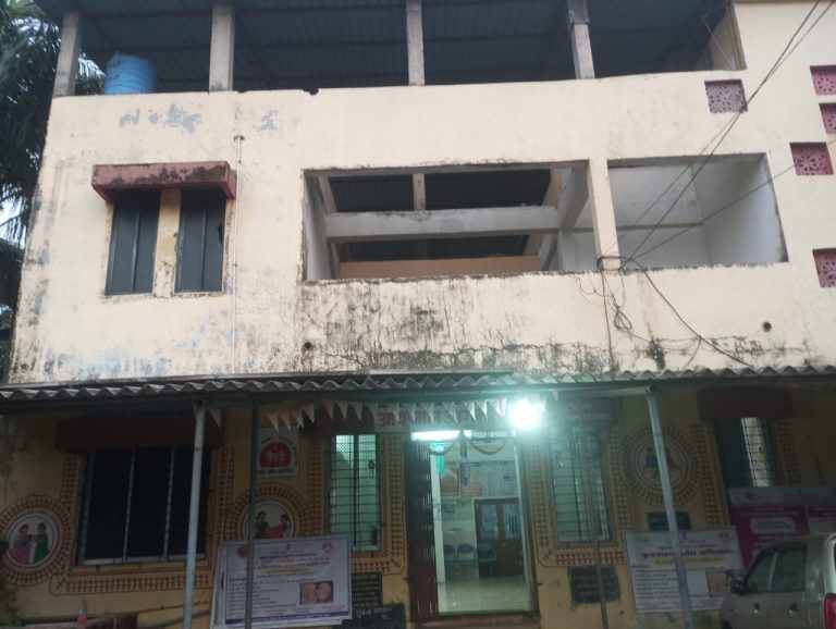 चिंभावे आरोग्य केंद्रात आरोग्य अधिकारी नसल्याने रुग्णांची गैरसोय…